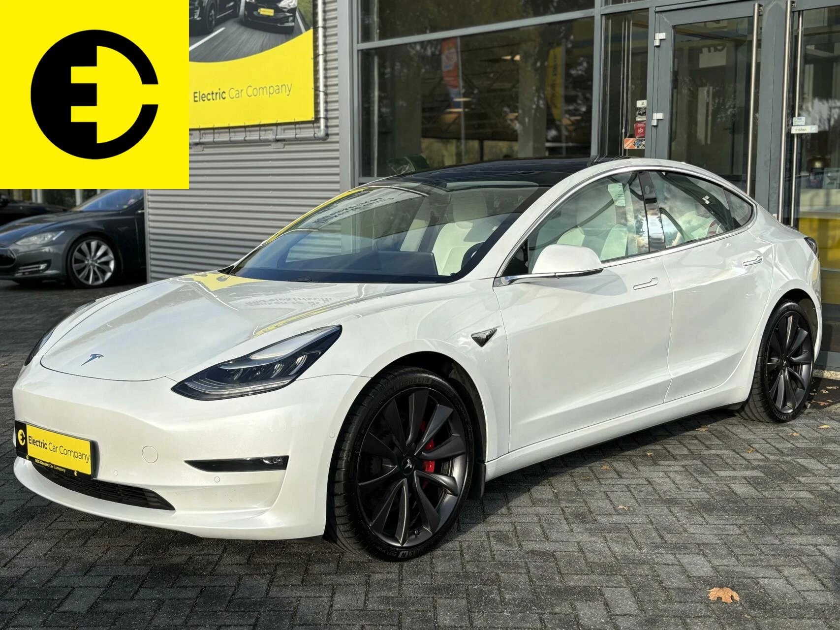 Hoofdafbeelding Tesla Model 3