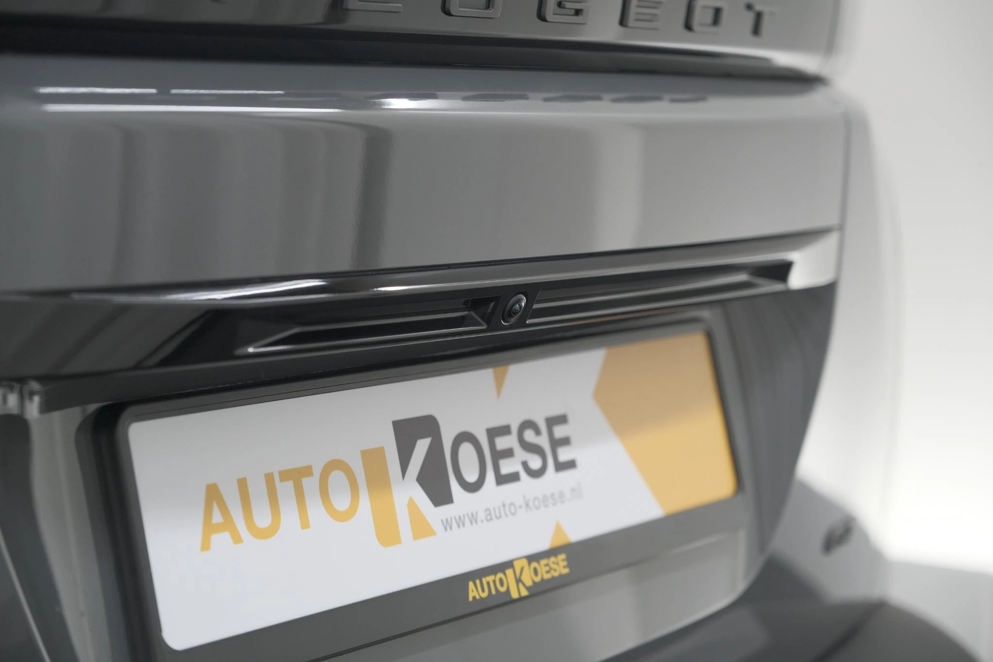 Hoofdafbeelding Peugeot e-2008