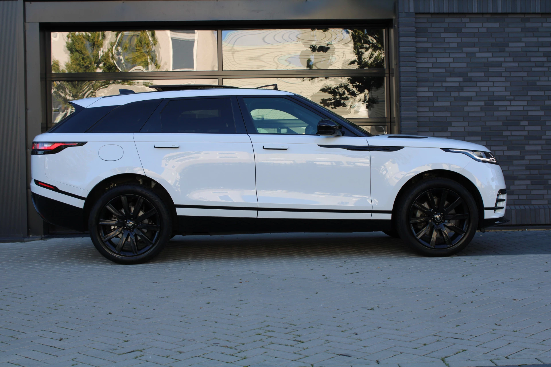 Hoofdafbeelding Land Rover Range Rover Velar