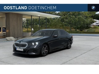 BMW 5 Serie 530e M Sport Automaat / Trekhaak / Panoramdak / Comfortstoelen / Comfort Access / Stoelventilatie / Bowers & Wilkins / M Sportonderstel / Adaptieve LED