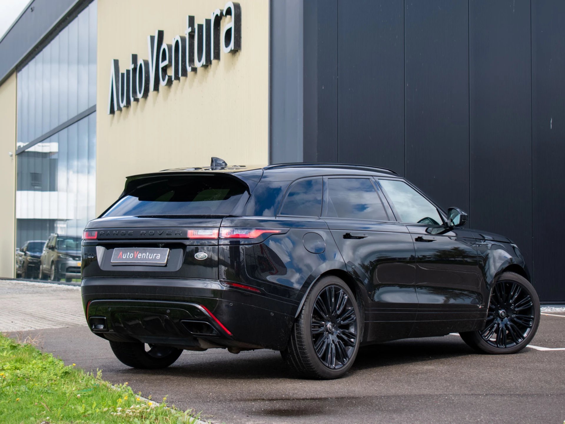 Hoofdafbeelding Land Rover Range Rover Velar