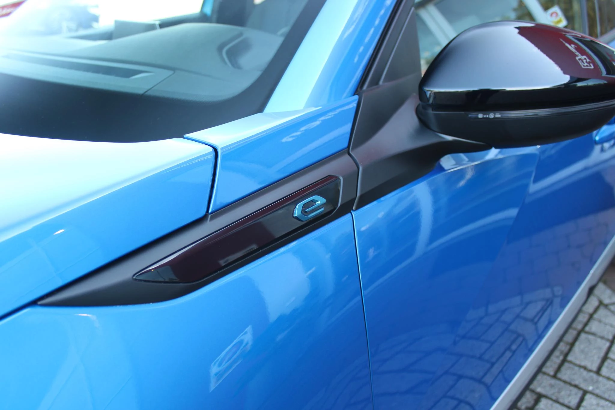 Hoofdafbeelding Peugeot e-2008