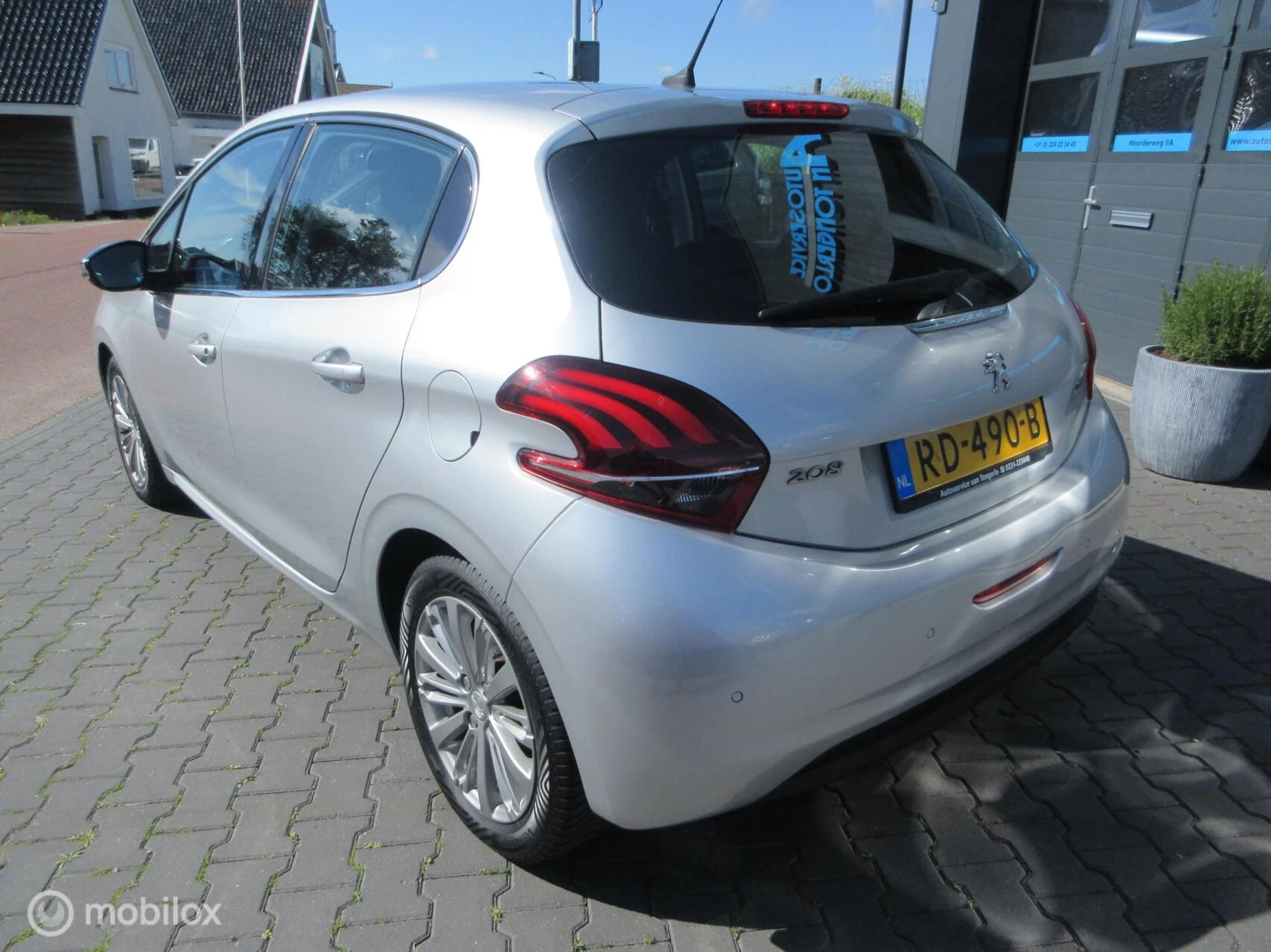 Hoofdafbeelding Peugeot 208