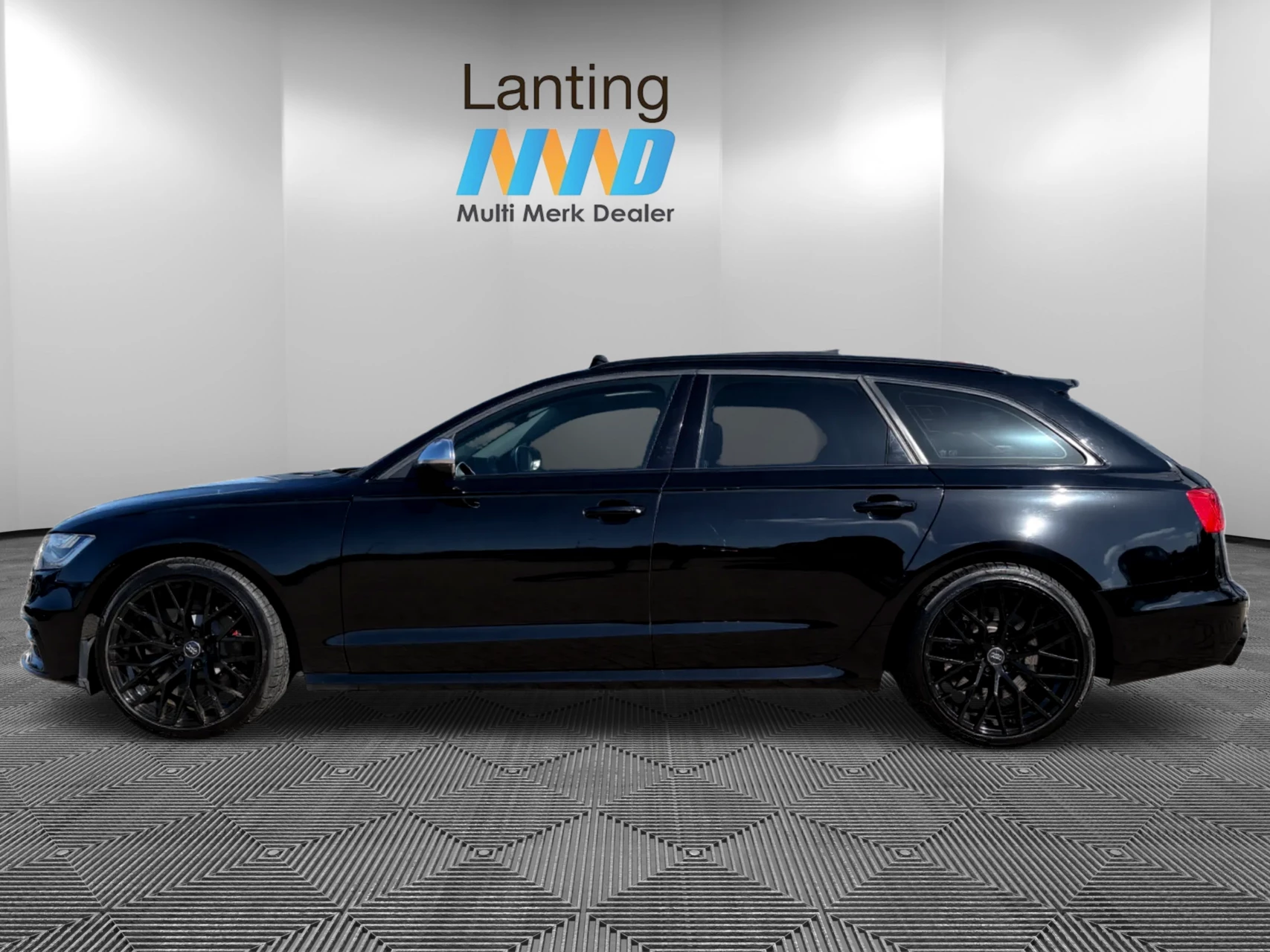 Hoofdafbeelding Audi S6