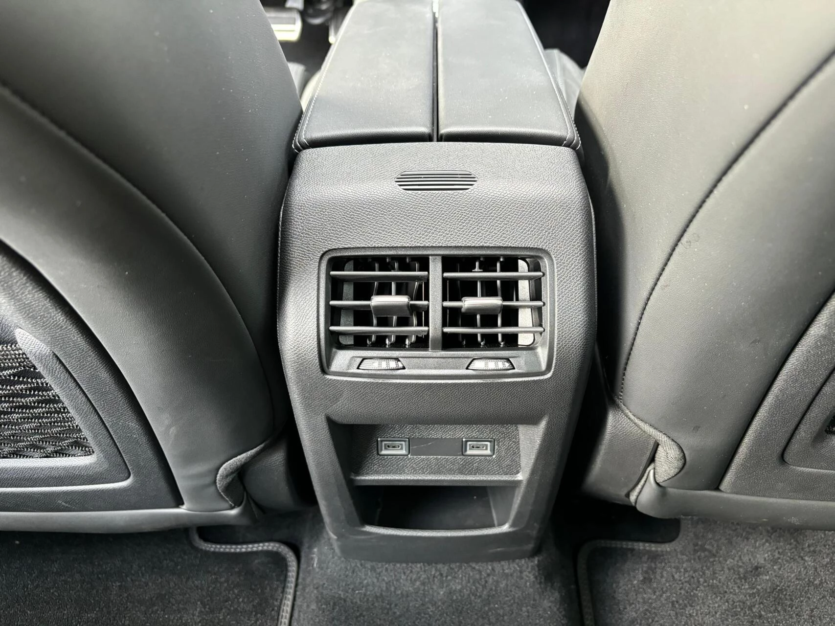 Hoofdafbeelding DS DS 4