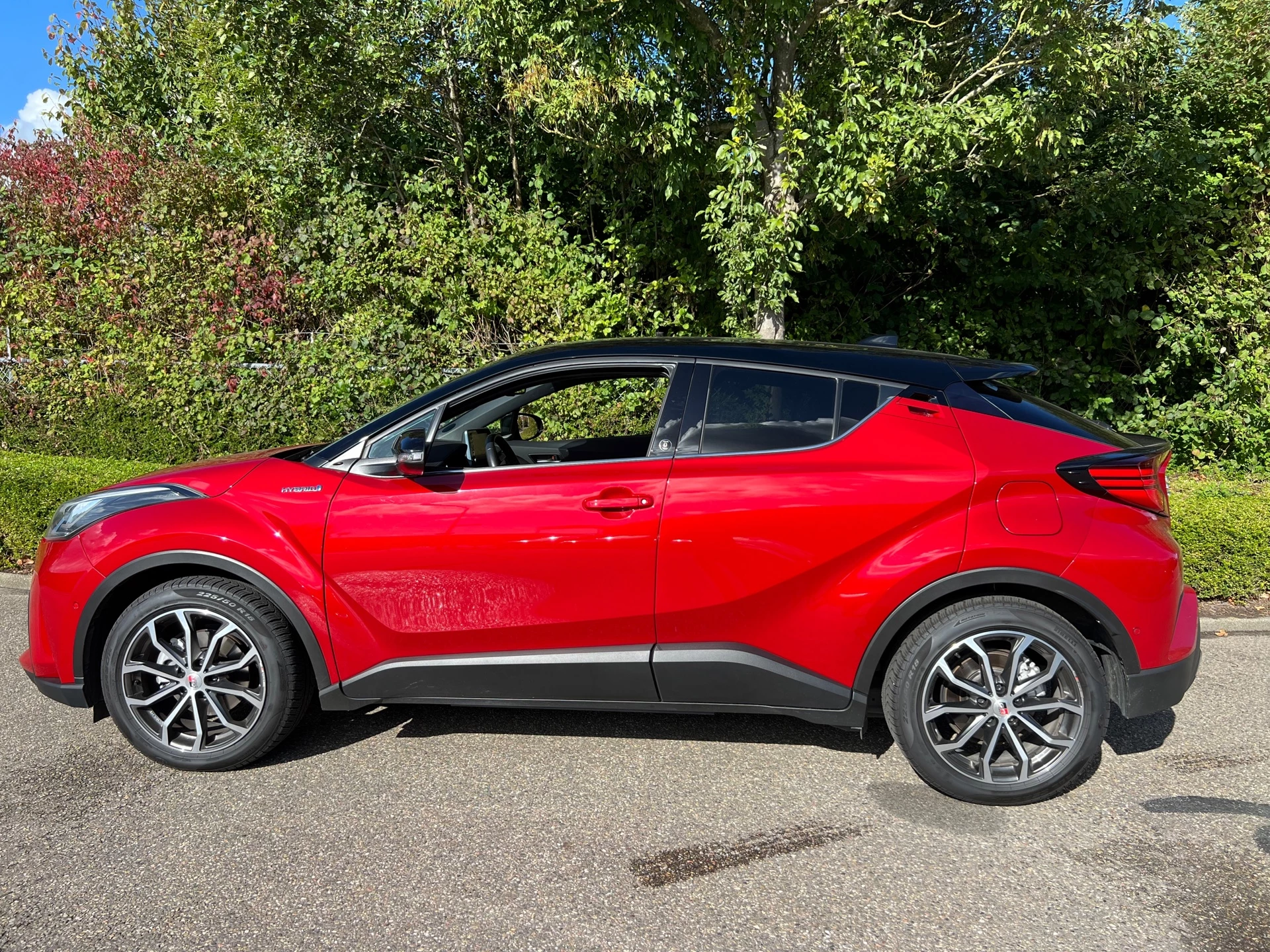 Hoofdafbeelding Toyota C-HR