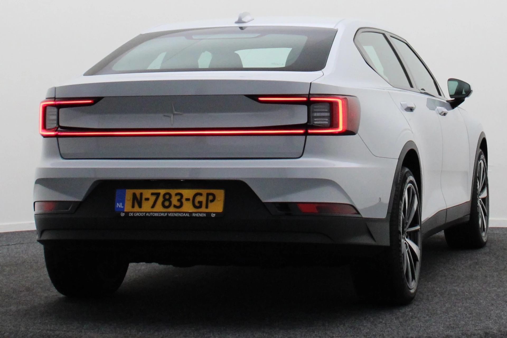 Hoofdafbeelding Polestar 2