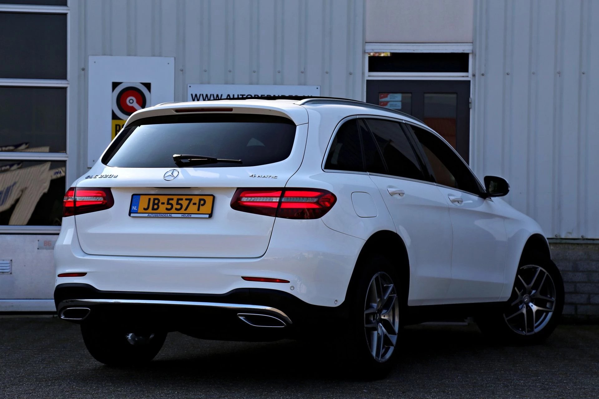 Hoofdafbeelding Mercedes-Benz GLC