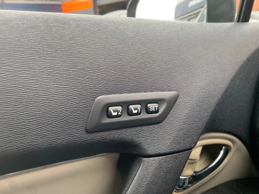 Hoofdafbeelding Toyota Avensis