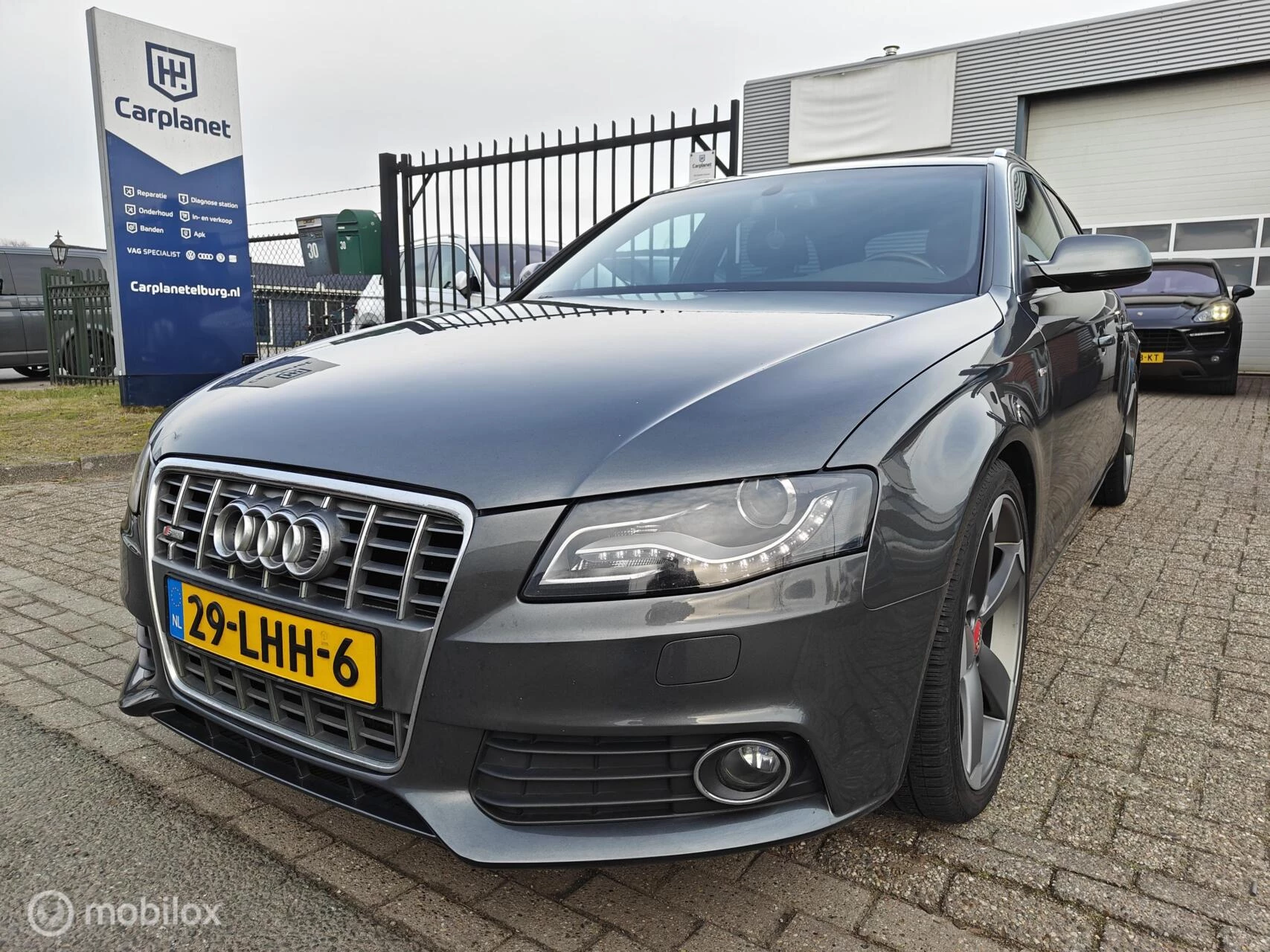 Hoofdafbeelding Audi A4
