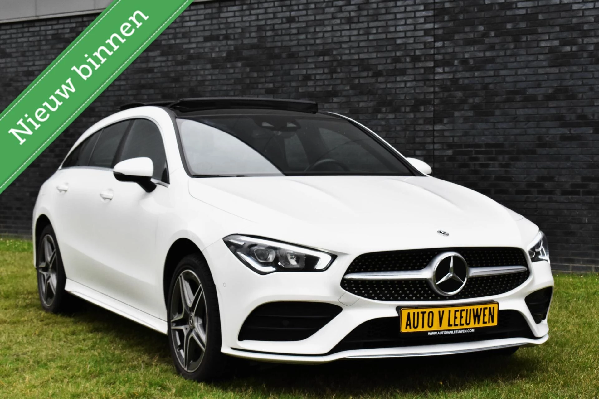 Hoofdafbeelding Mercedes-Benz CLA