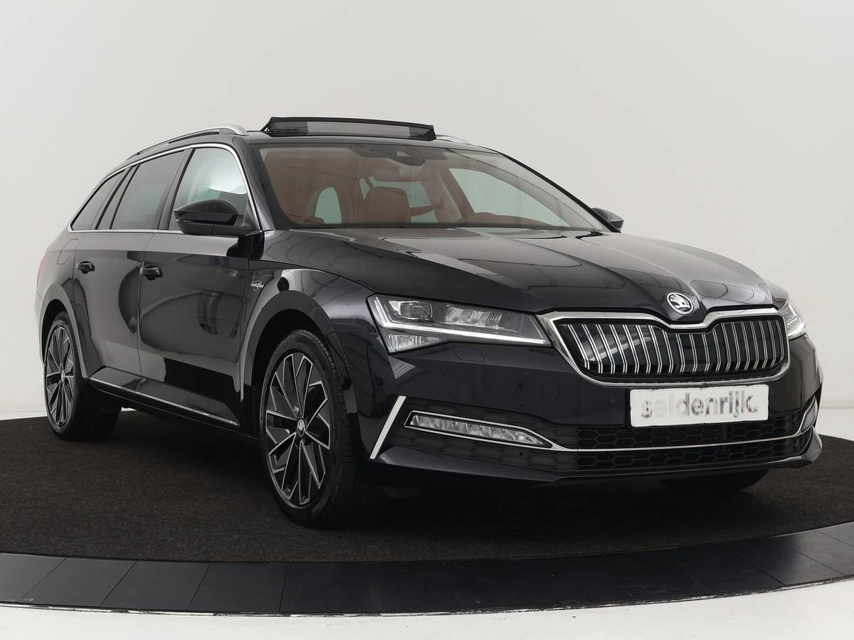Hoofdafbeelding Škoda Superb