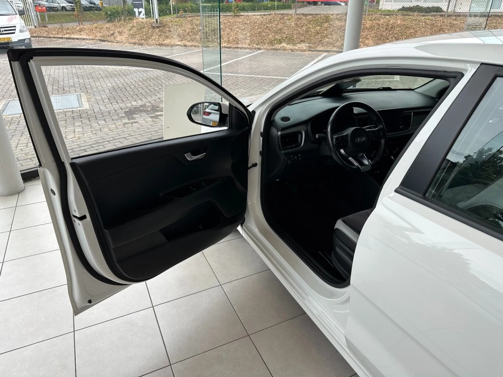 Hoofdafbeelding Kia Rio
