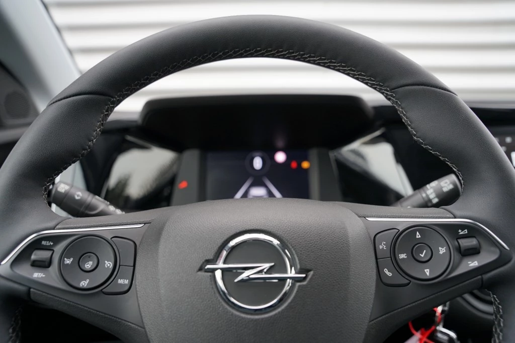 Hoofdafbeelding Opel Grandland