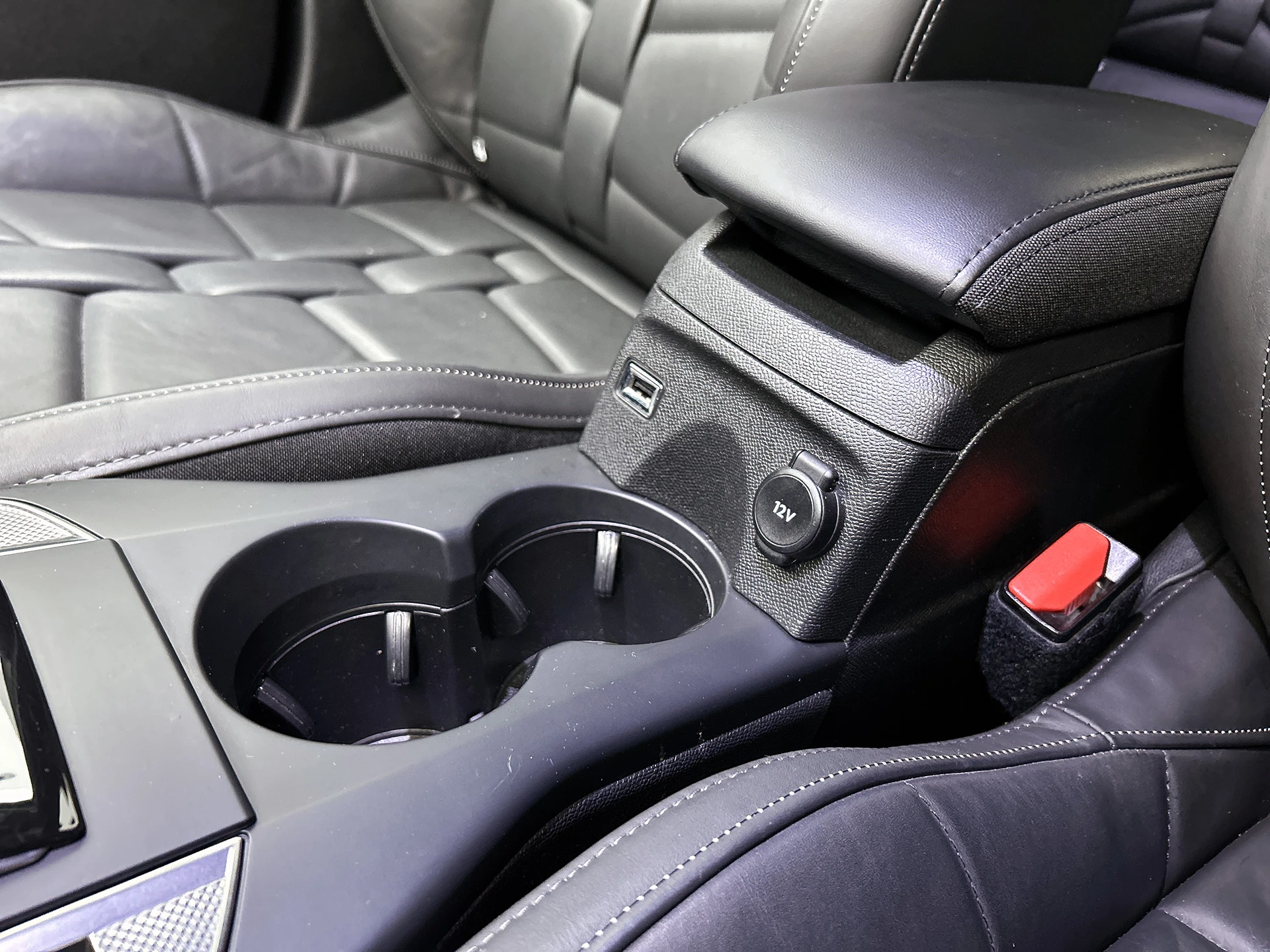 Hoofdafbeelding DS DS 3