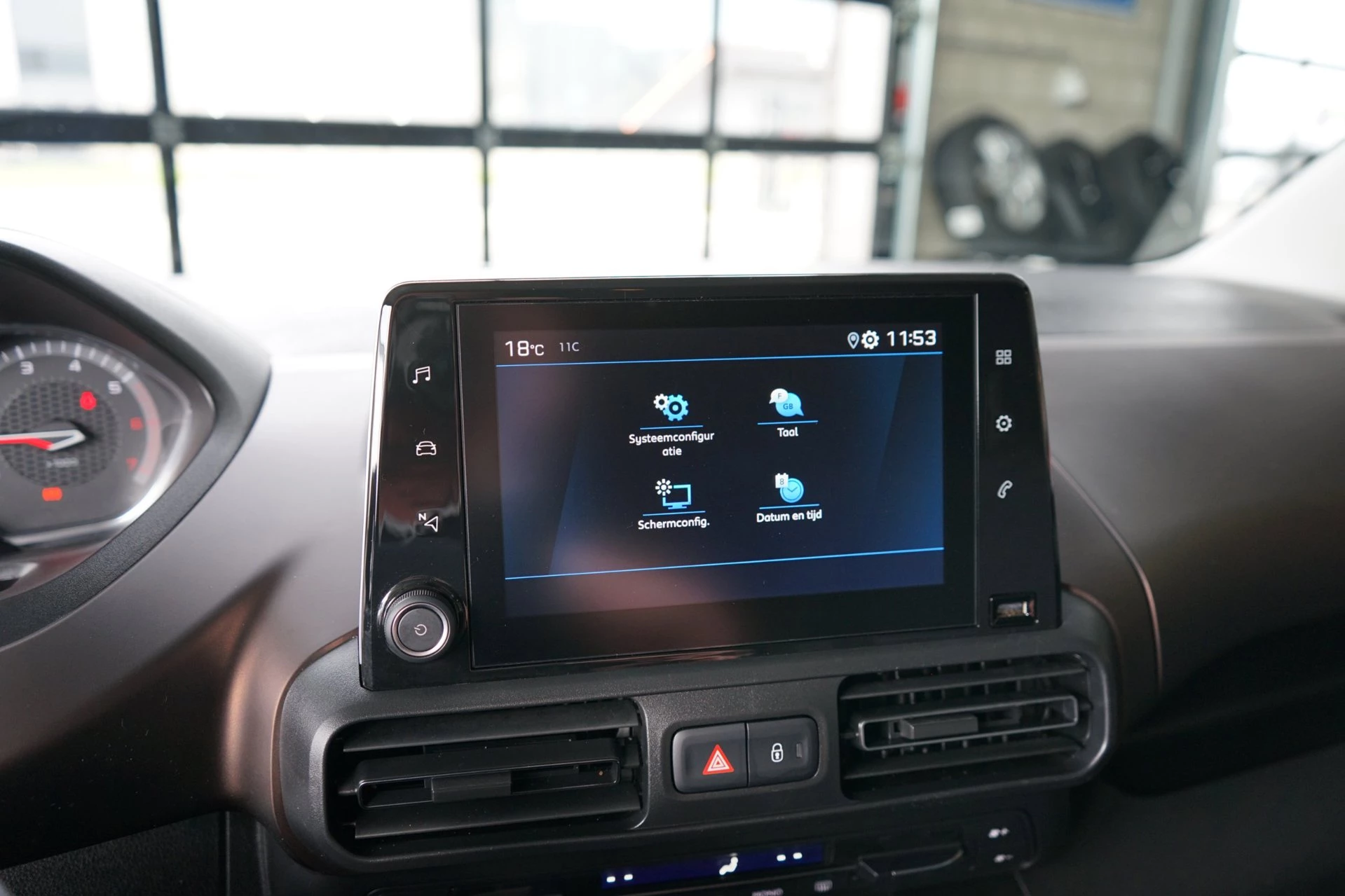 Hoofdafbeelding Peugeot Rifter