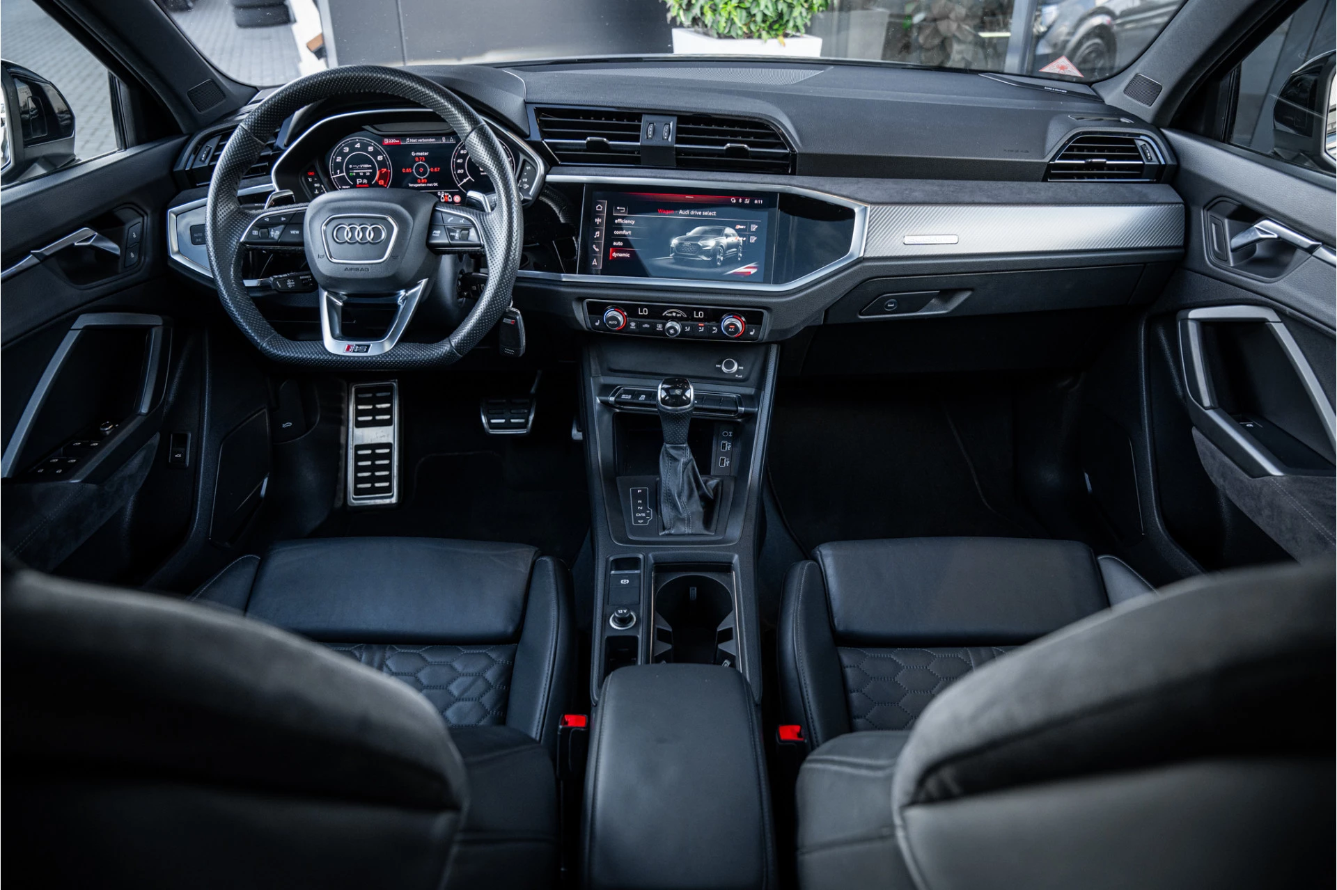 Hoofdafbeelding Audi RSQ3