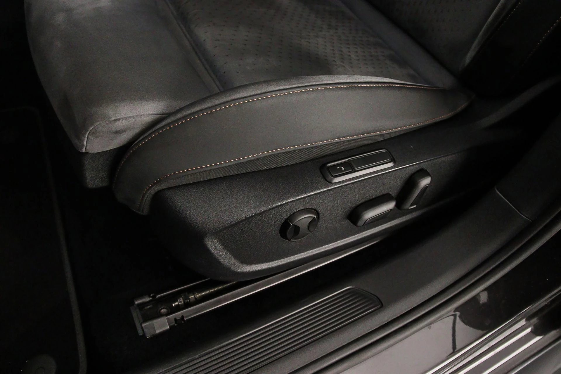 Hoofdafbeelding CUPRA Born