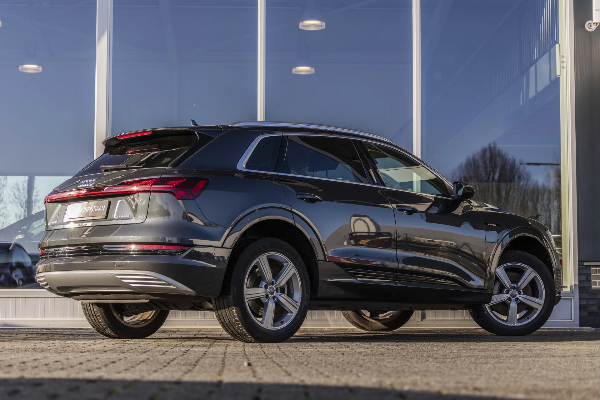 Hoofdafbeelding Audi e-tron