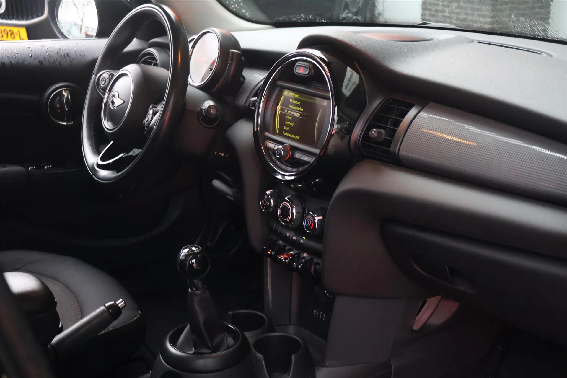 Hoofdafbeelding MINI 5-deurs