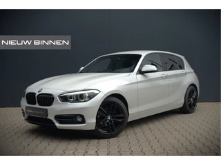 BMW 1 Serie 118i Sport Line Edition | Stoelverwarming | Cruise Control | Parkeersensoren | Navigatie | Groot Scherm | Digitale Tellers | Automaat | Keyless | Trekhaak | LED