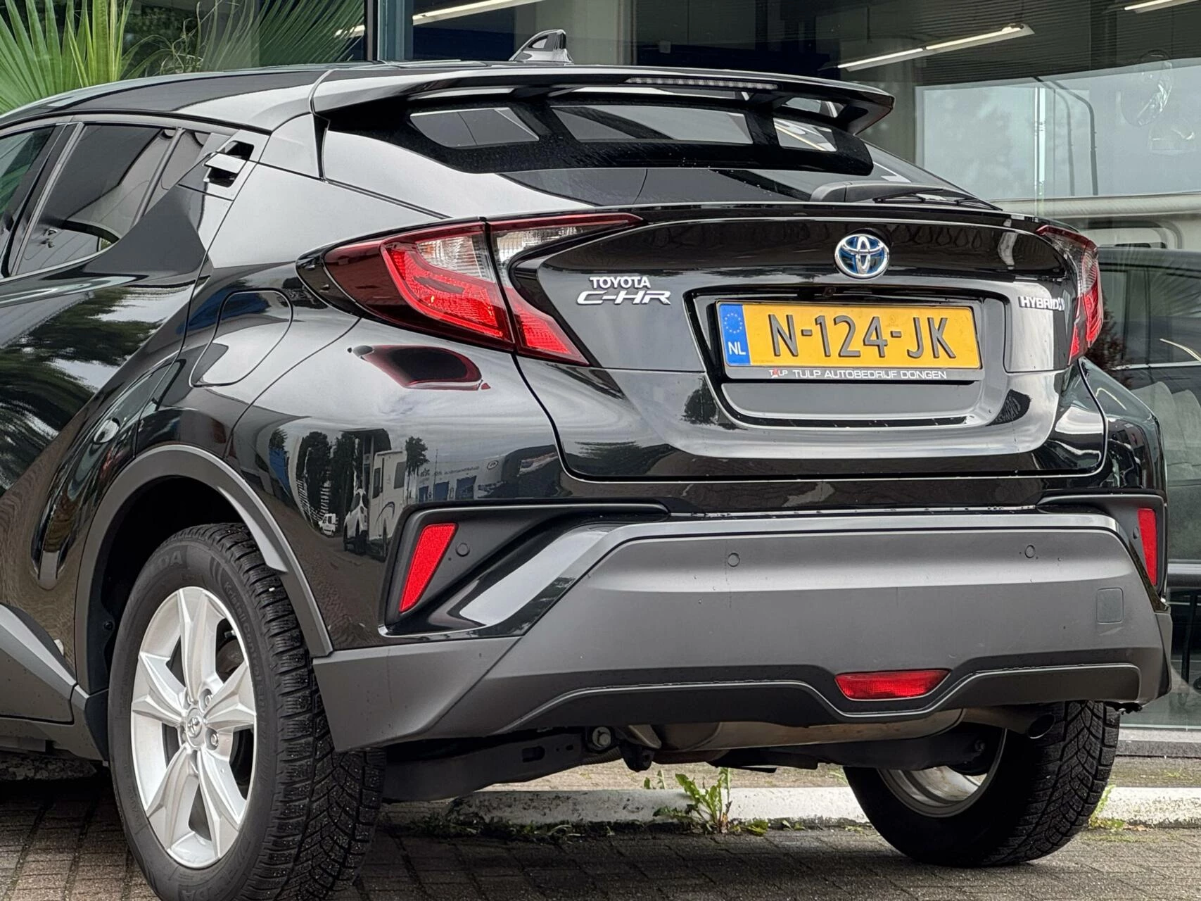 Hoofdafbeelding Toyota C-HR