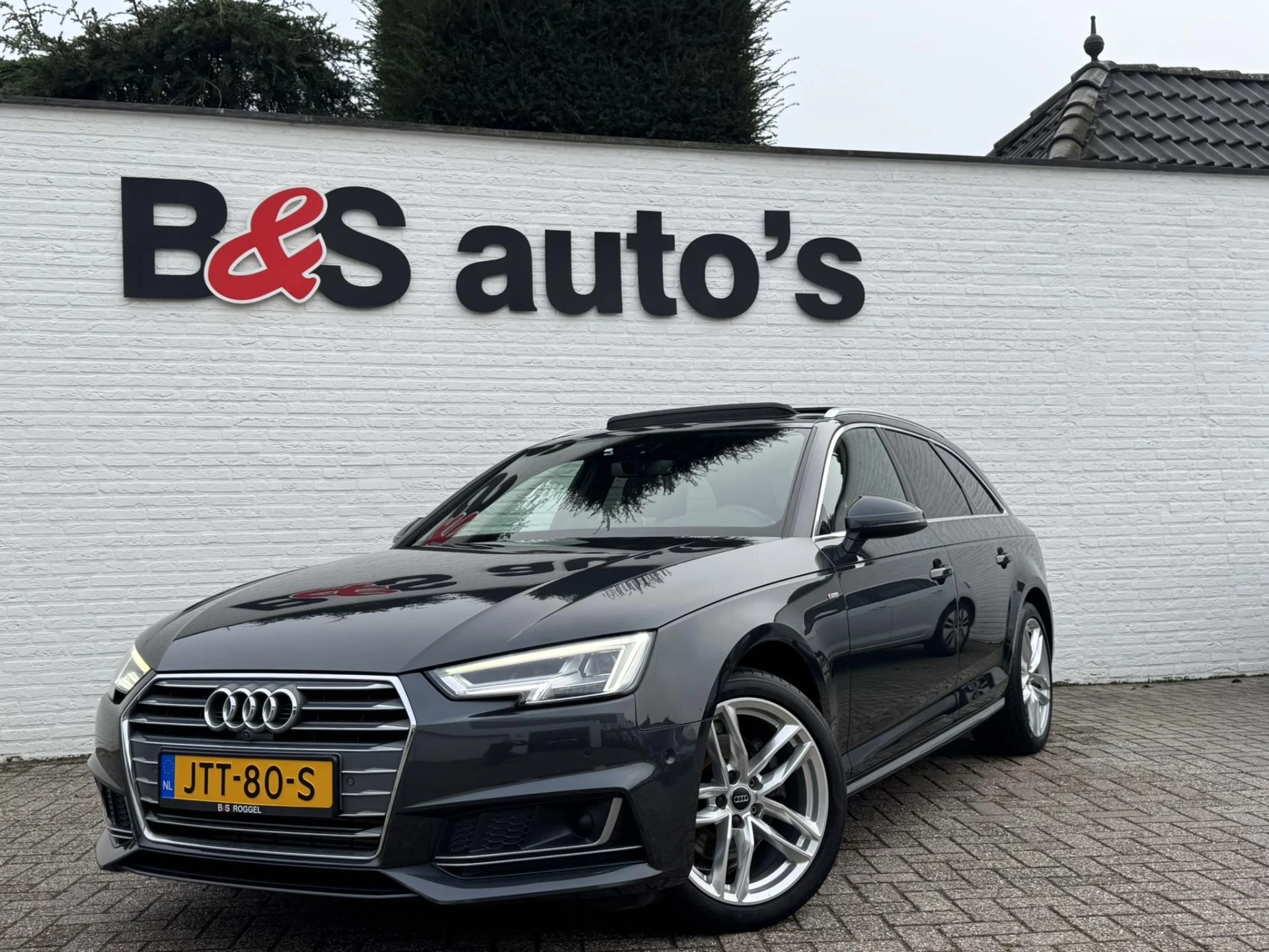 Hoofdafbeelding Audi A4