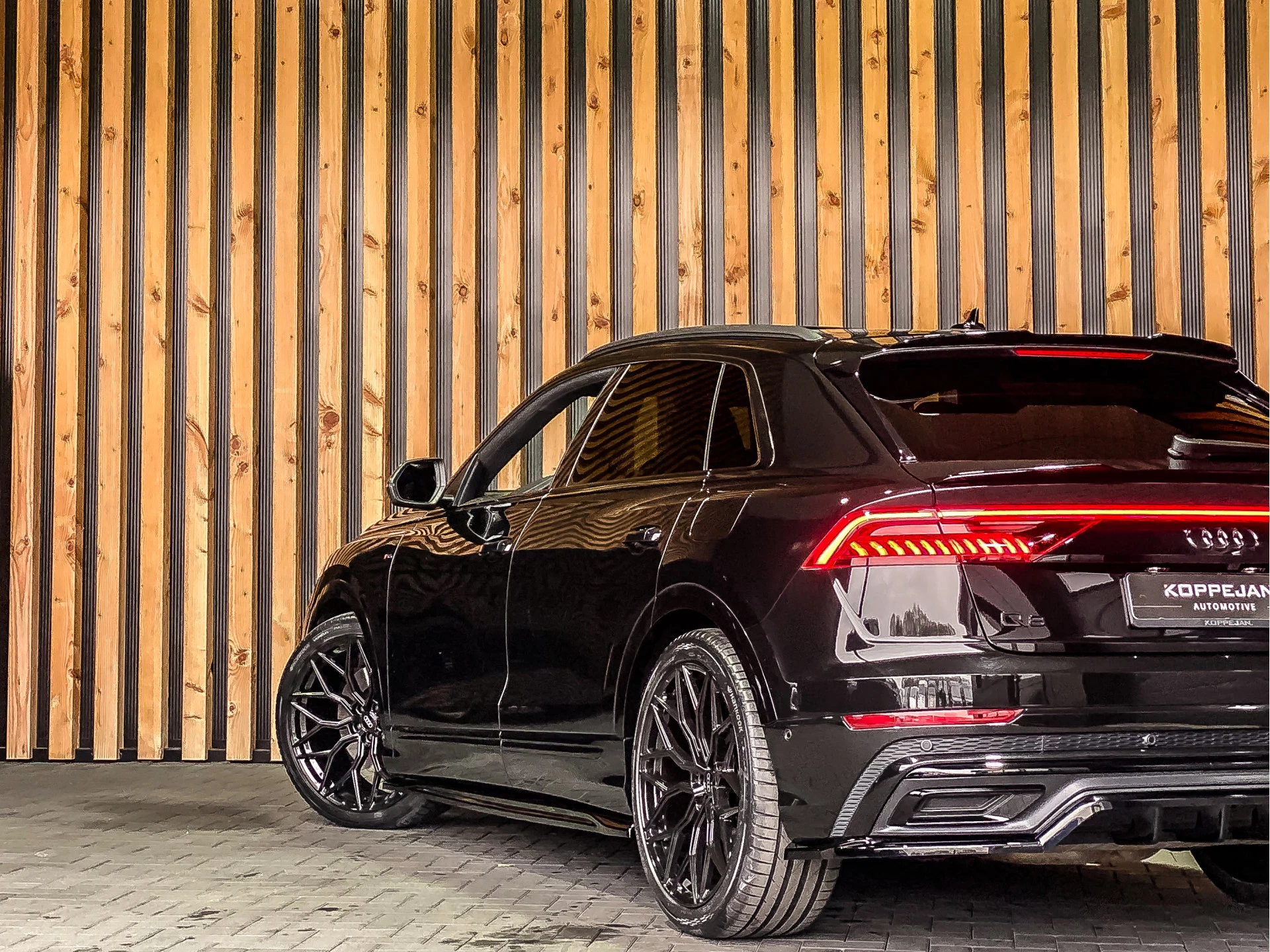 Hoofdafbeelding Audi Q8