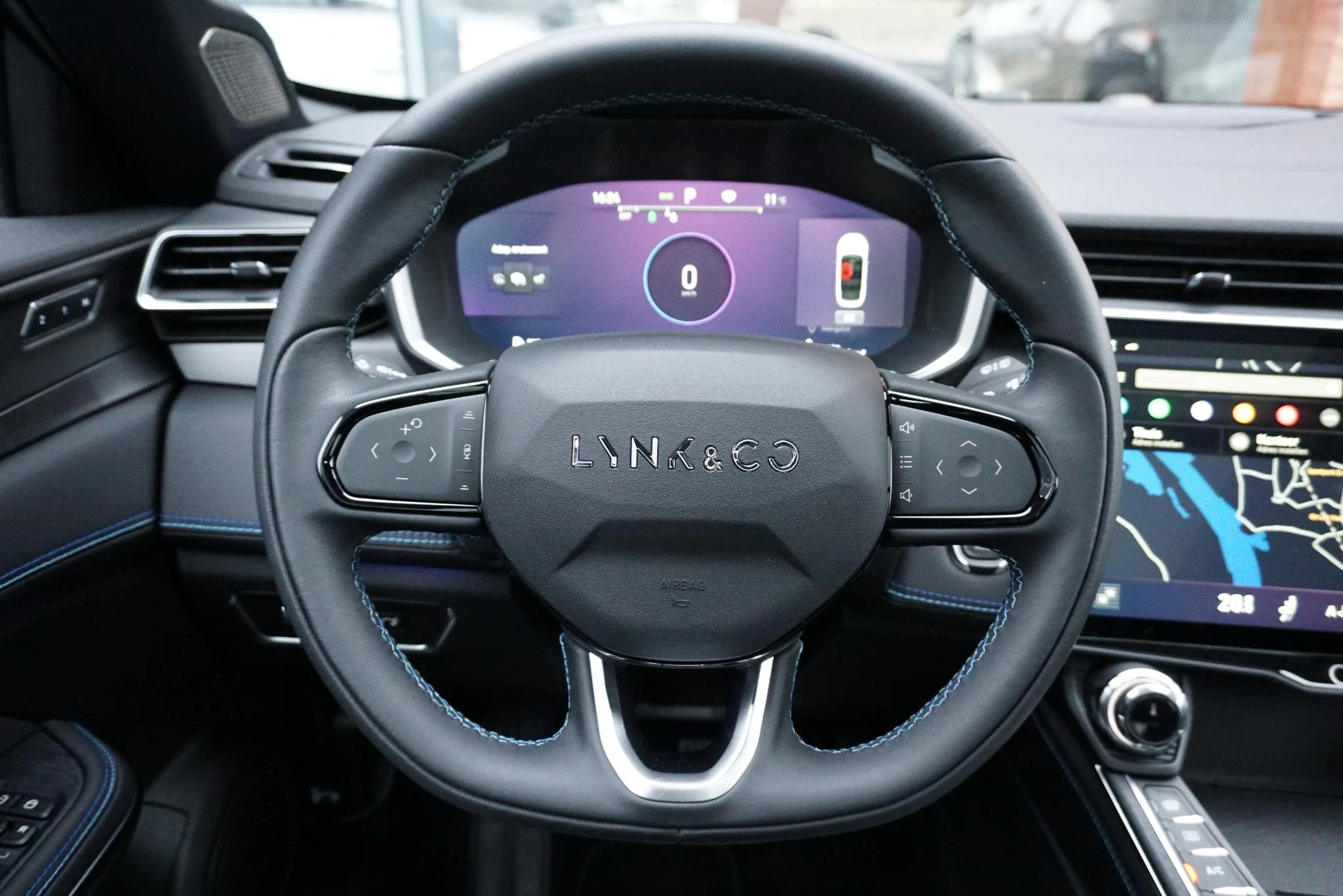 Hoofdafbeelding Lynk & Co 01