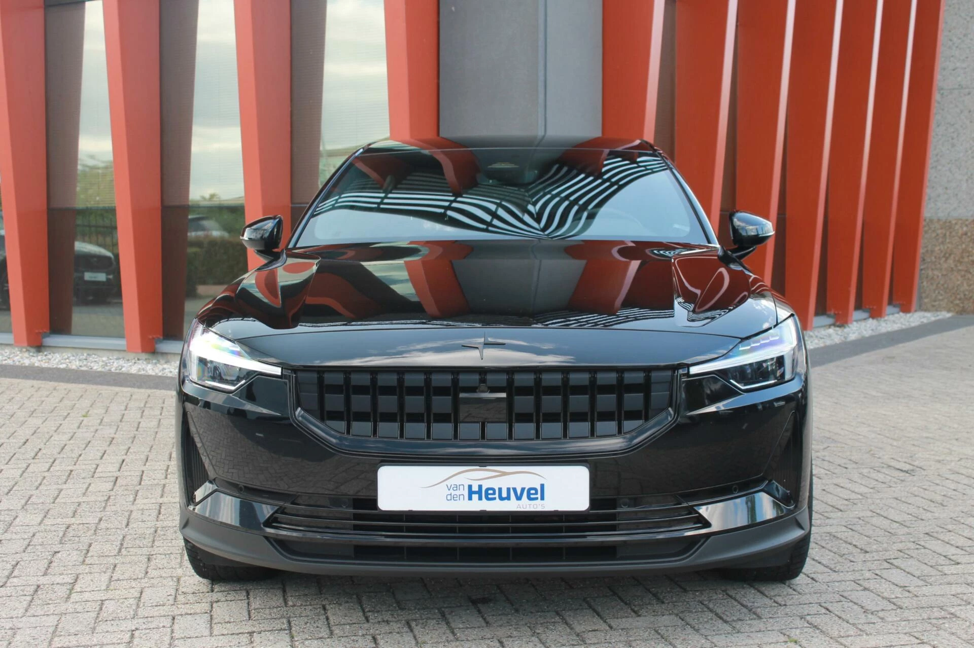 Hoofdafbeelding Polestar 2