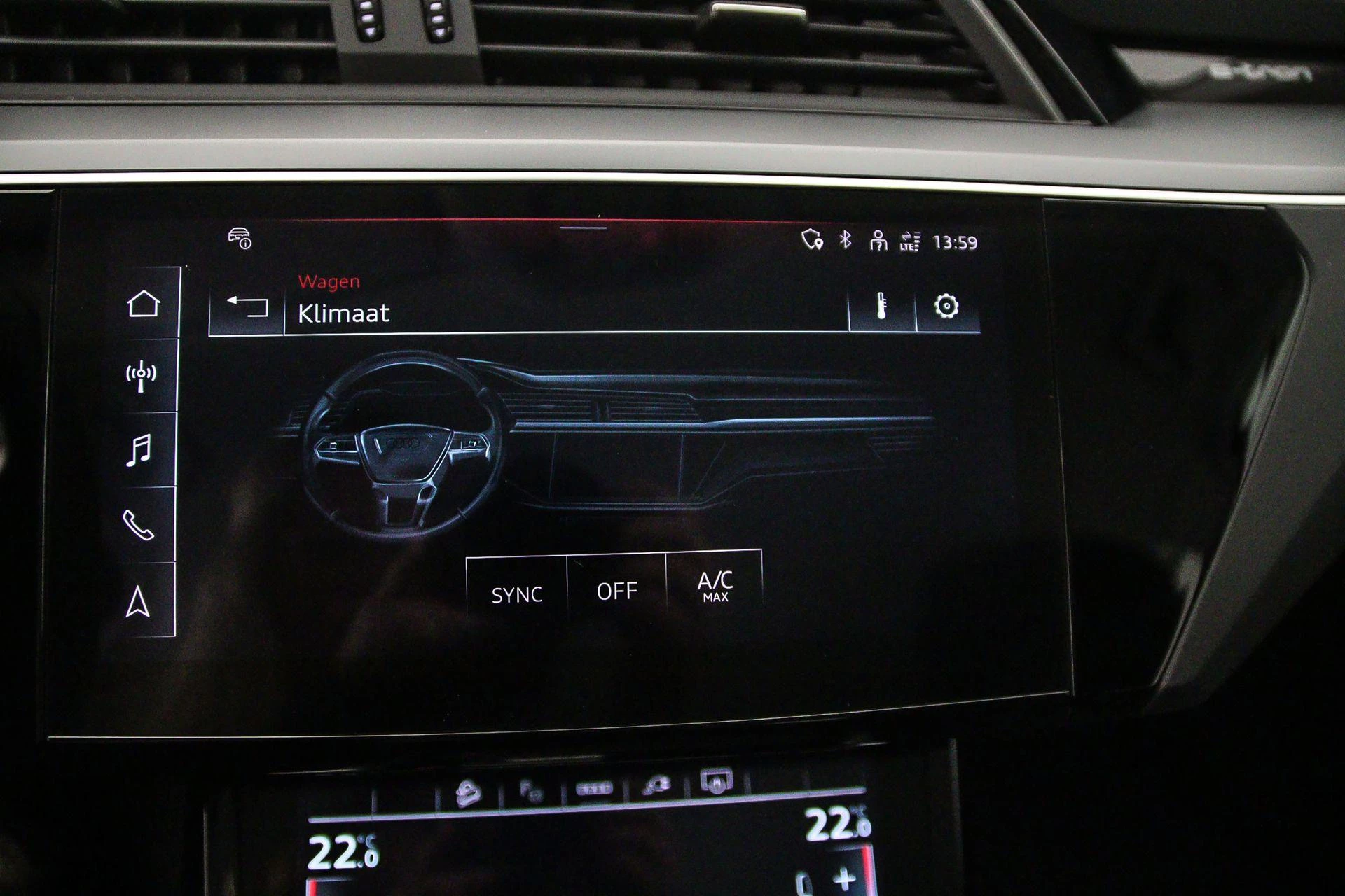 Hoofdafbeelding Audi Q8 e-tron