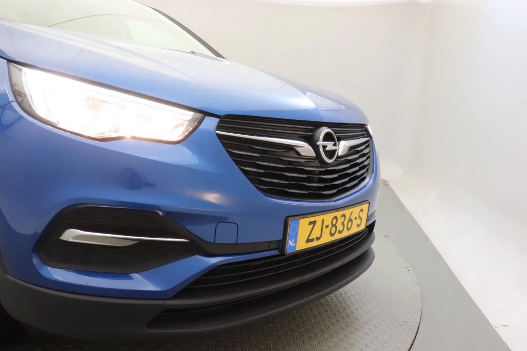 Hoofdafbeelding Opel Grandland X