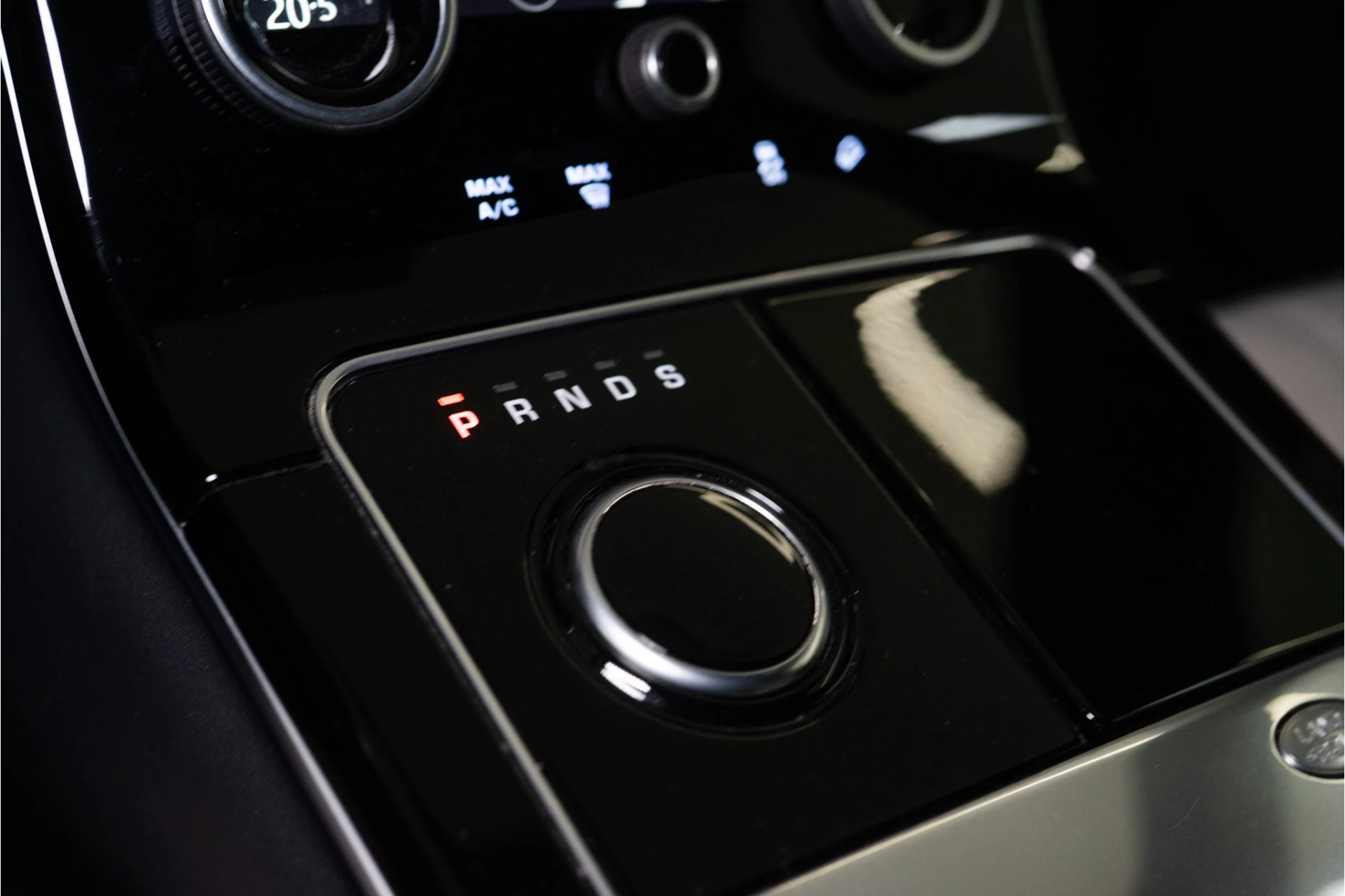 Hoofdafbeelding Land Rover Range Rover Velar