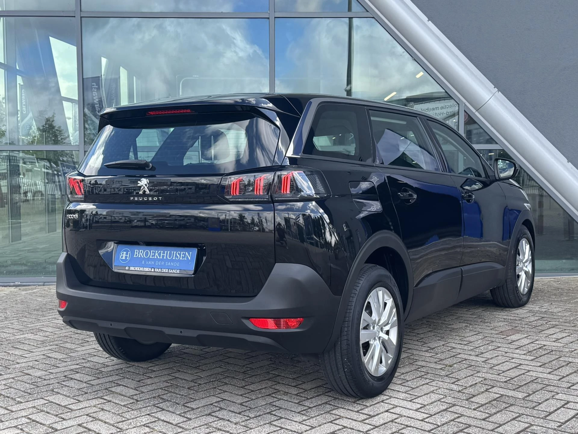 Hoofdafbeelding Peugeot 5008