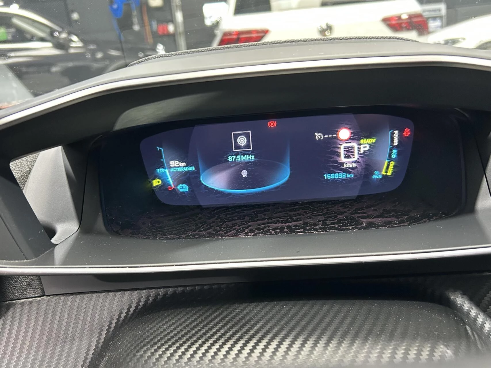 Hoofdafbeelding Peugeot e-2008