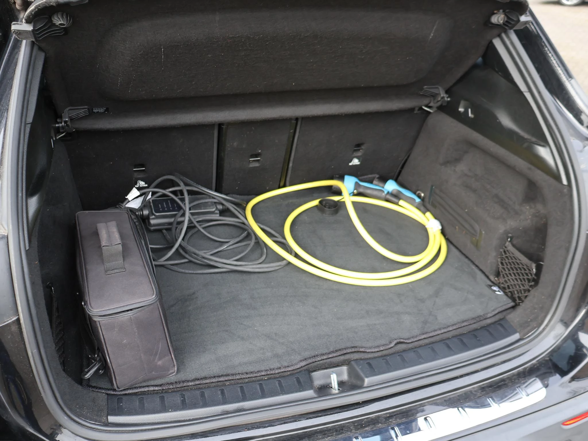 Hoofdafbeelding Mercedes-Benz EQA