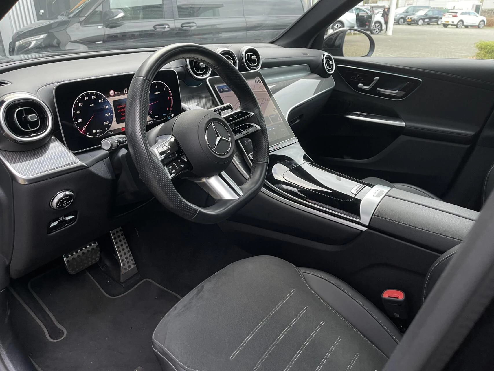 Hoofdafbeelding Mercedes-Benz GLC