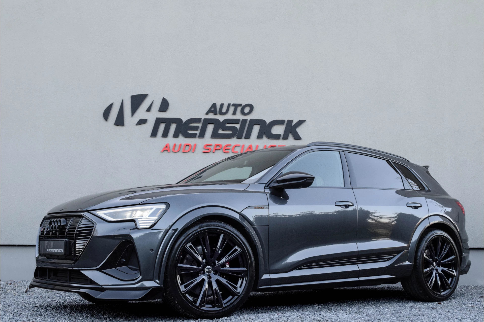 Hoofdafbeelding Audi e-tron