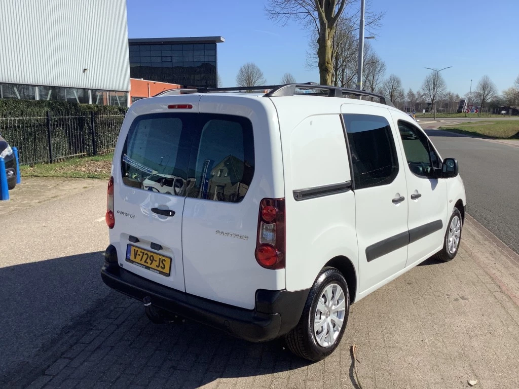 Hoofdafbeelding Peugeot Partner