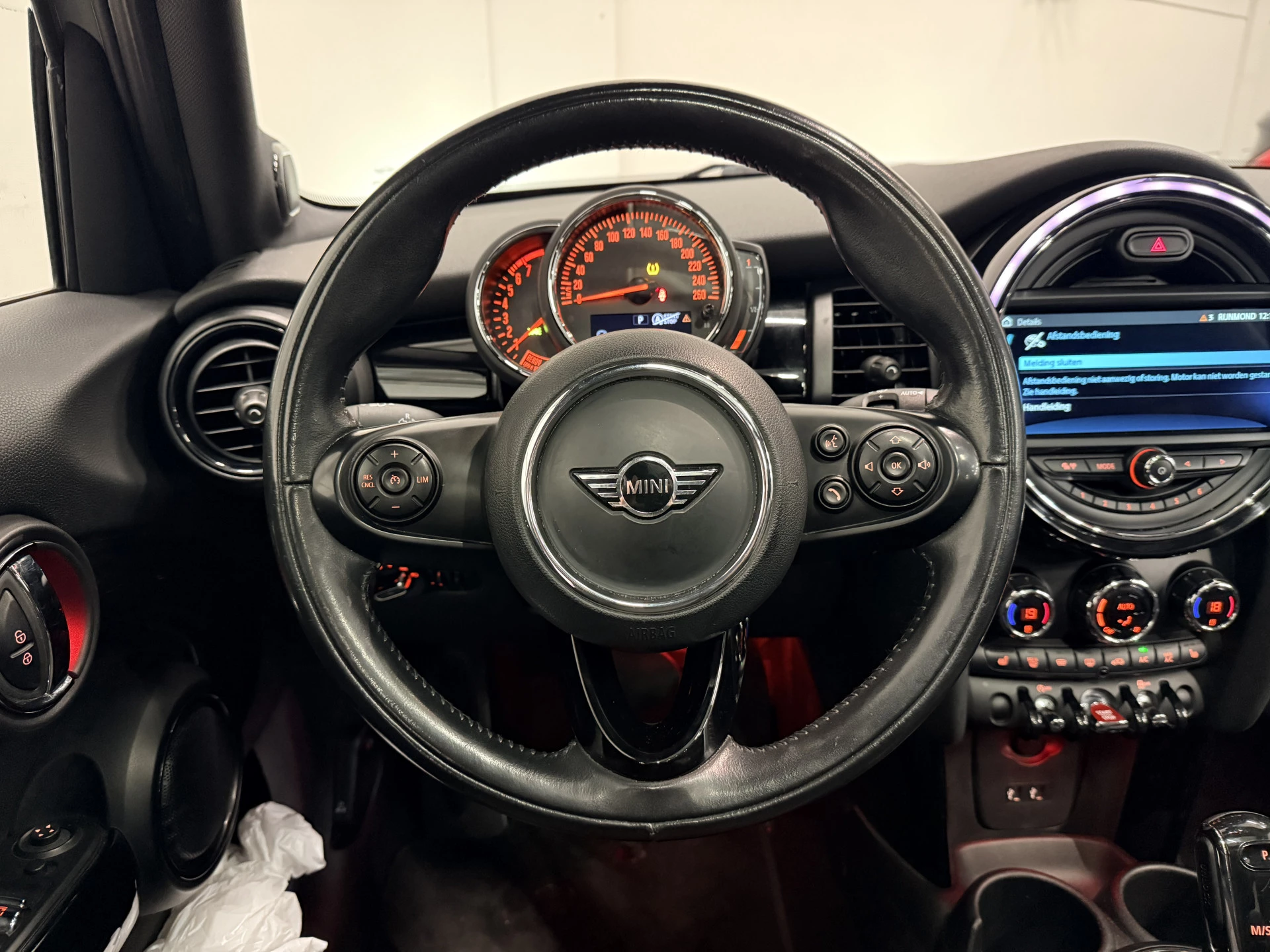 Hoofdafbeelding MINI Cooper