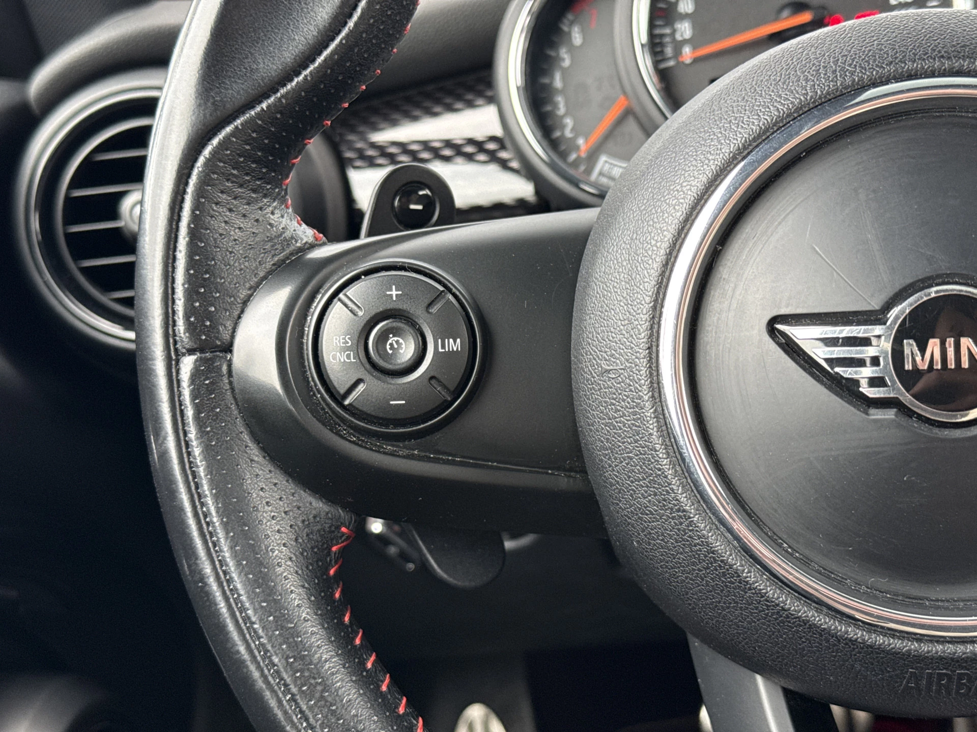 Hoofdafbeelding MINI Cooper S