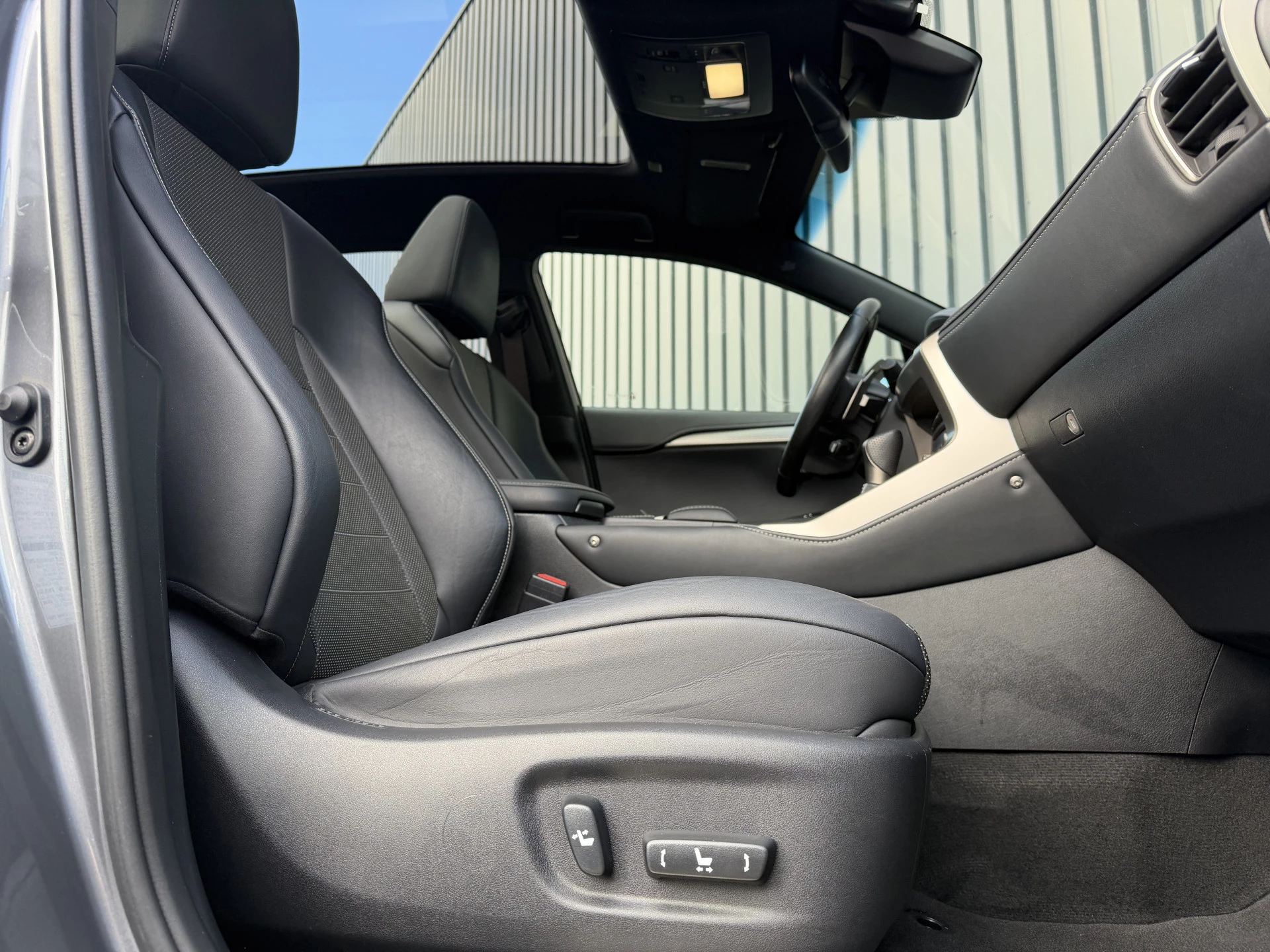 Hoofdafbeelding Lexus NX