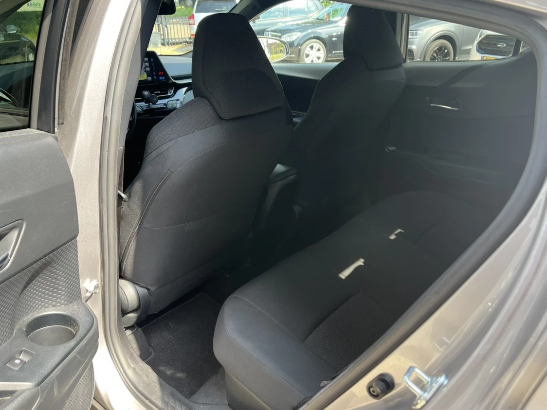 Hoofdafbeelding Toyota C-HR