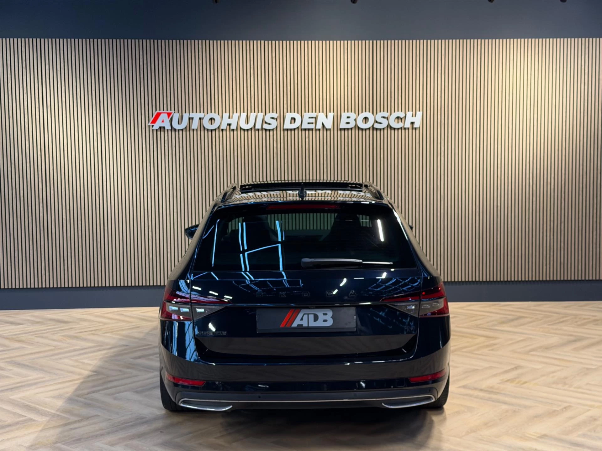 Hoofdafbeelding Škoda Superb