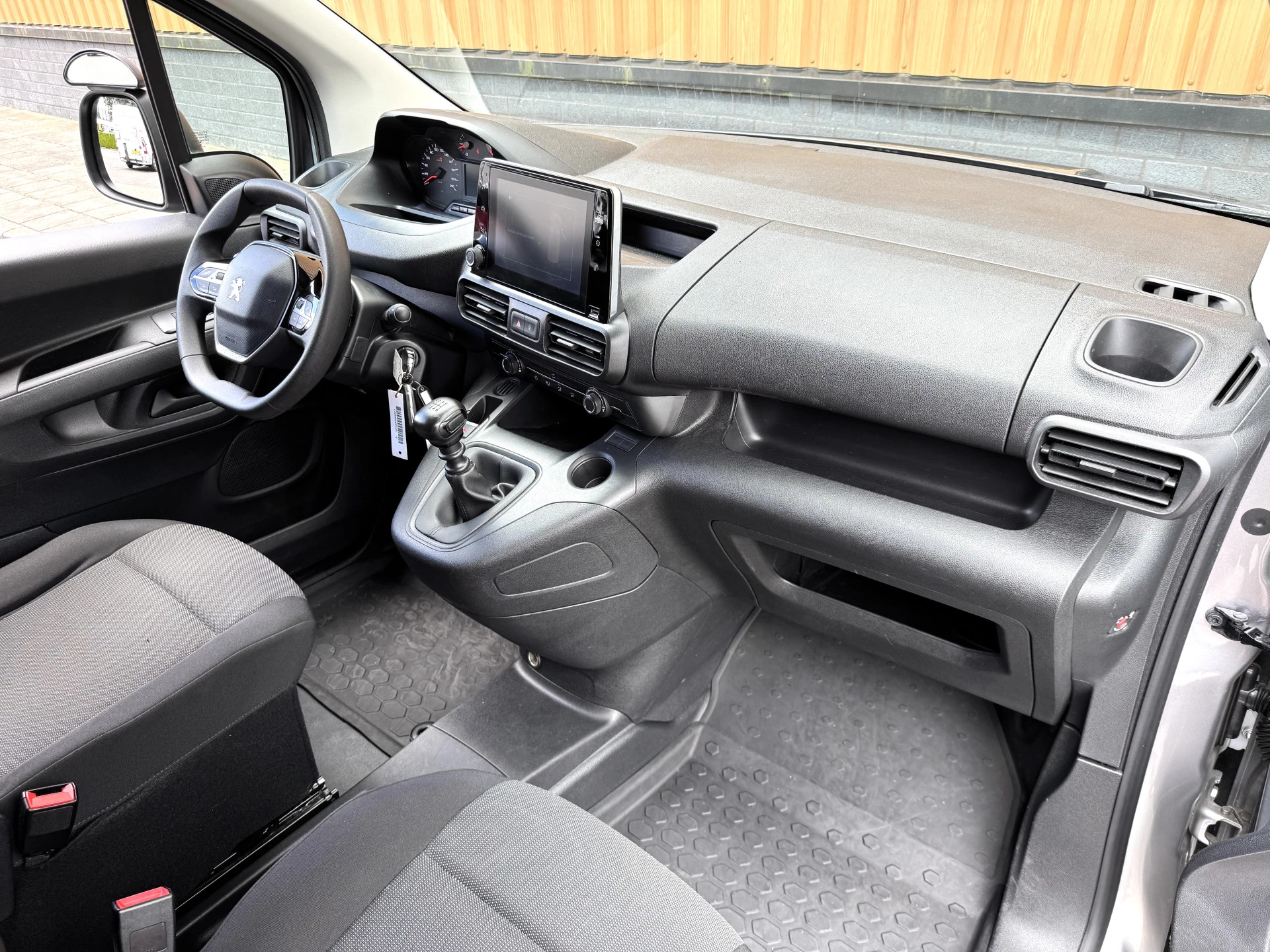 Hoofdafbeelding Peugeot Partner