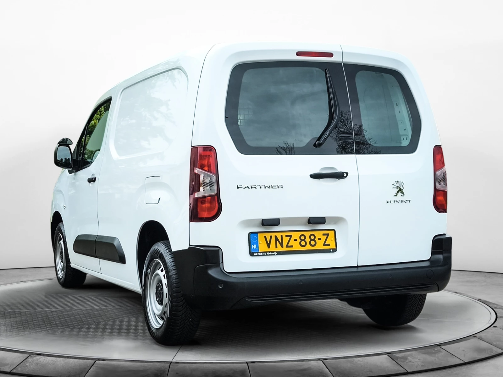 Hoofdafbeelding Peugeot Partner
