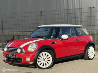 Hoofdafbeelding MINI Cooper Mini 1.6 Cooper 10 Years II |PANO|LEDER|NAVI|NAP|DISTR VV|