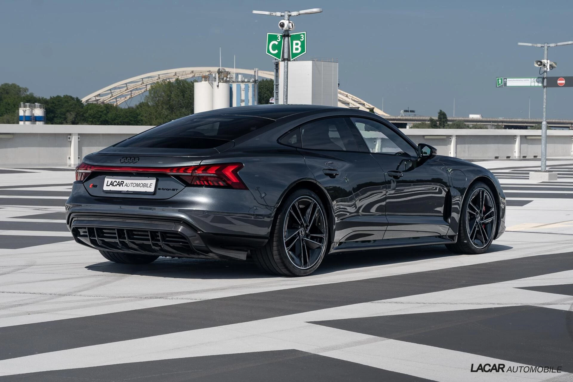 Hoofdafbeelding Audi e-tron GT