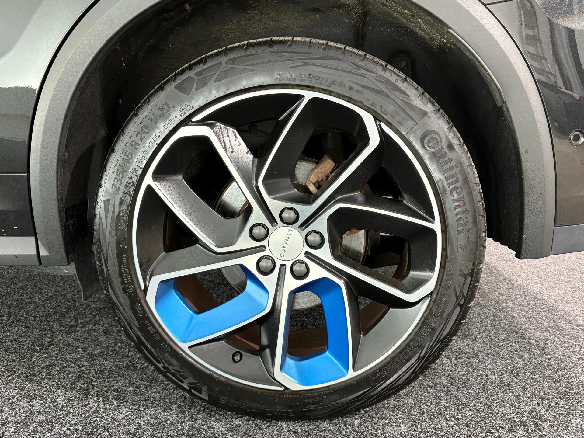 Hoofdafbeelding Lynk & Co 01