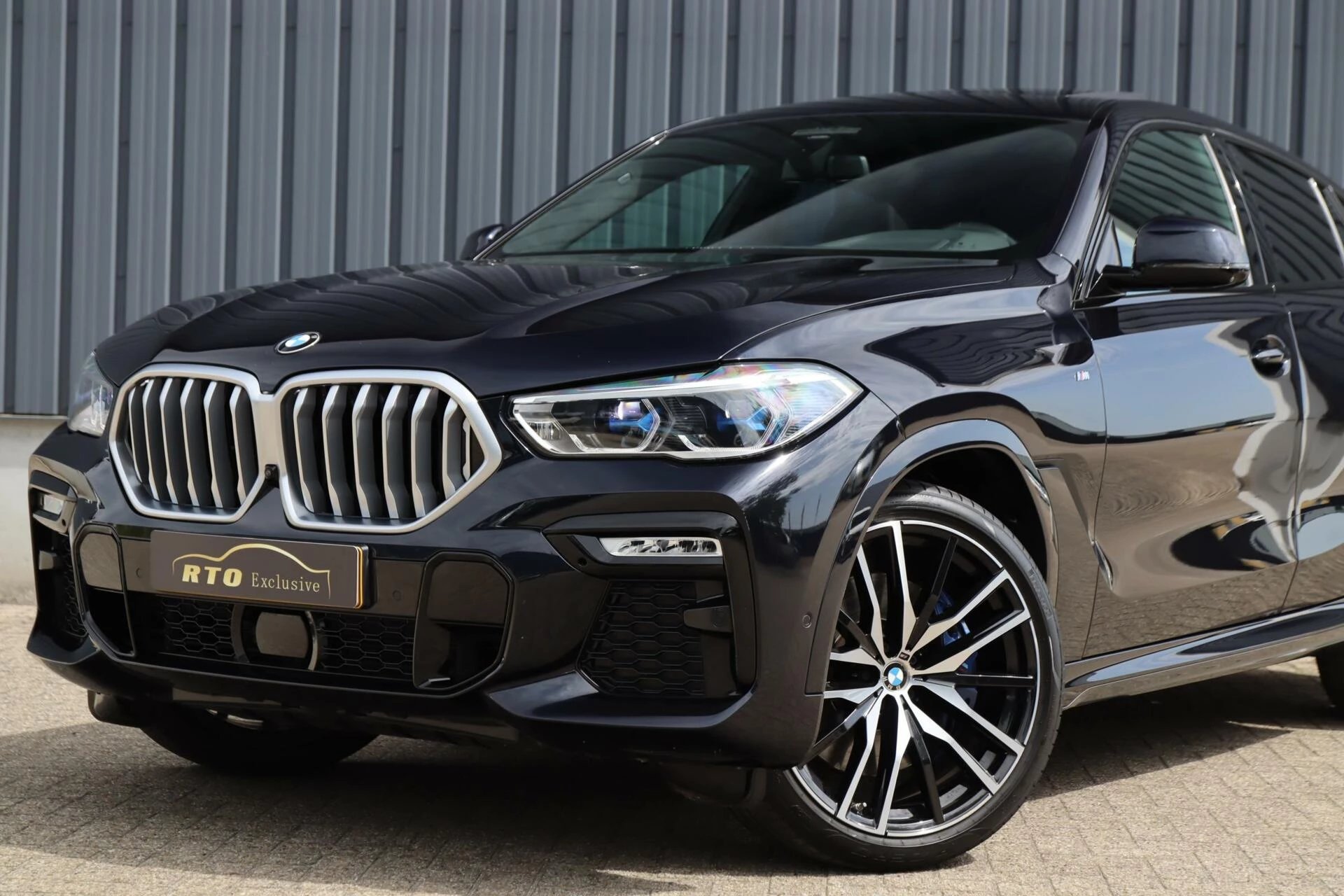 Hoofdafbeelding BMW X6